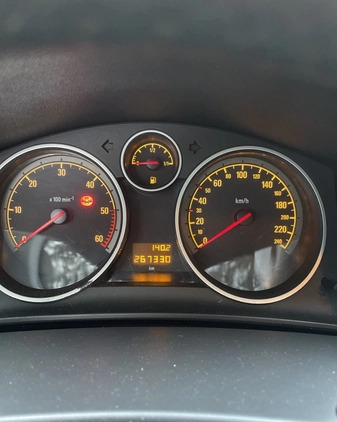 Opel Astra cena 10900 przebieg: 267000, rok produkcji 2008 z Jelcz-Laskowice małe 407